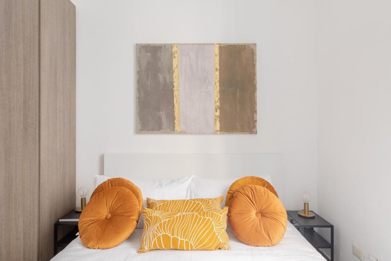 Iflat Monti Elegant With Terrace Apartment